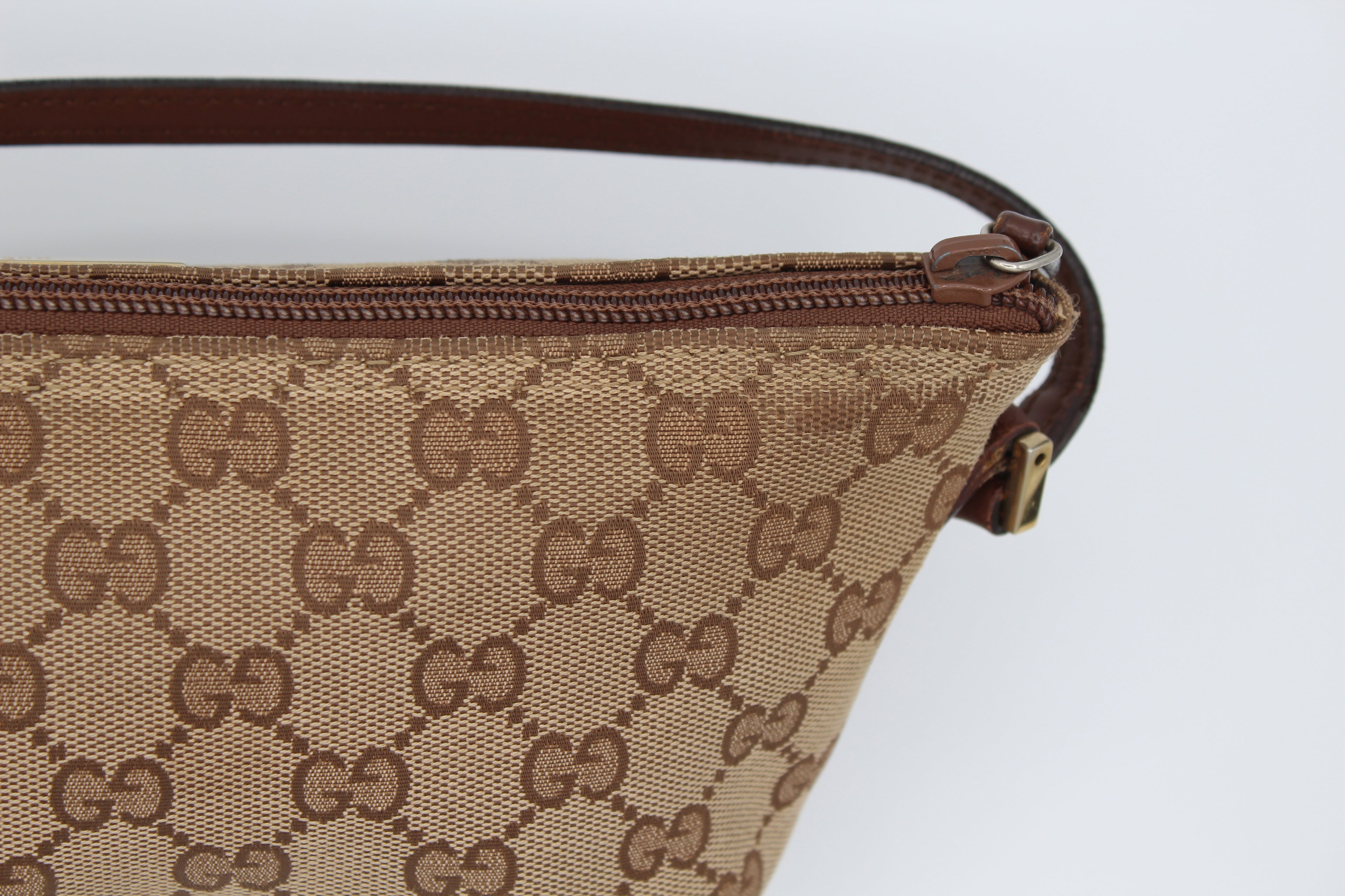 Gucci GG Canvas Boat Pochette