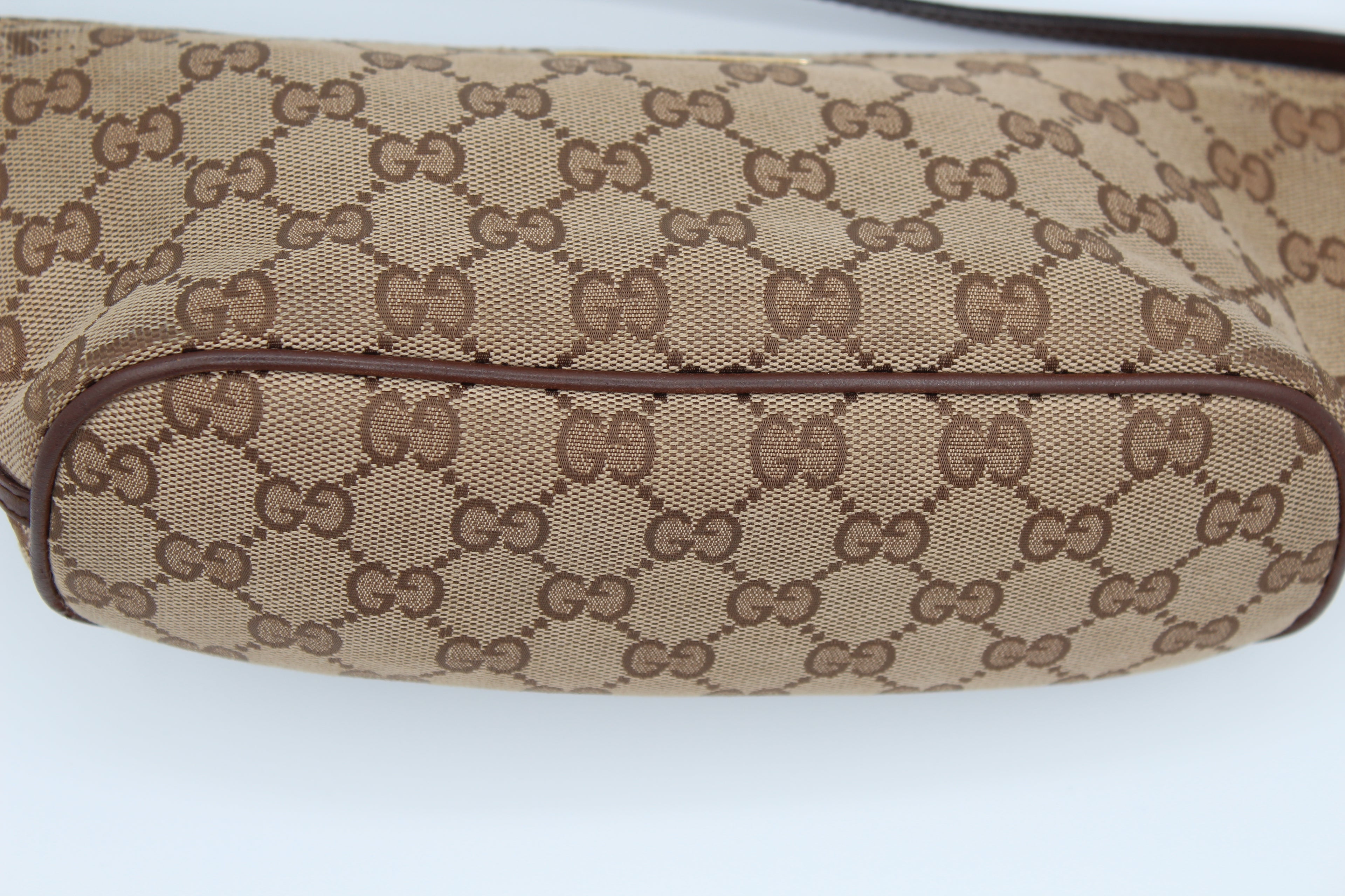Gucci GG Canvas Boat Pochette
