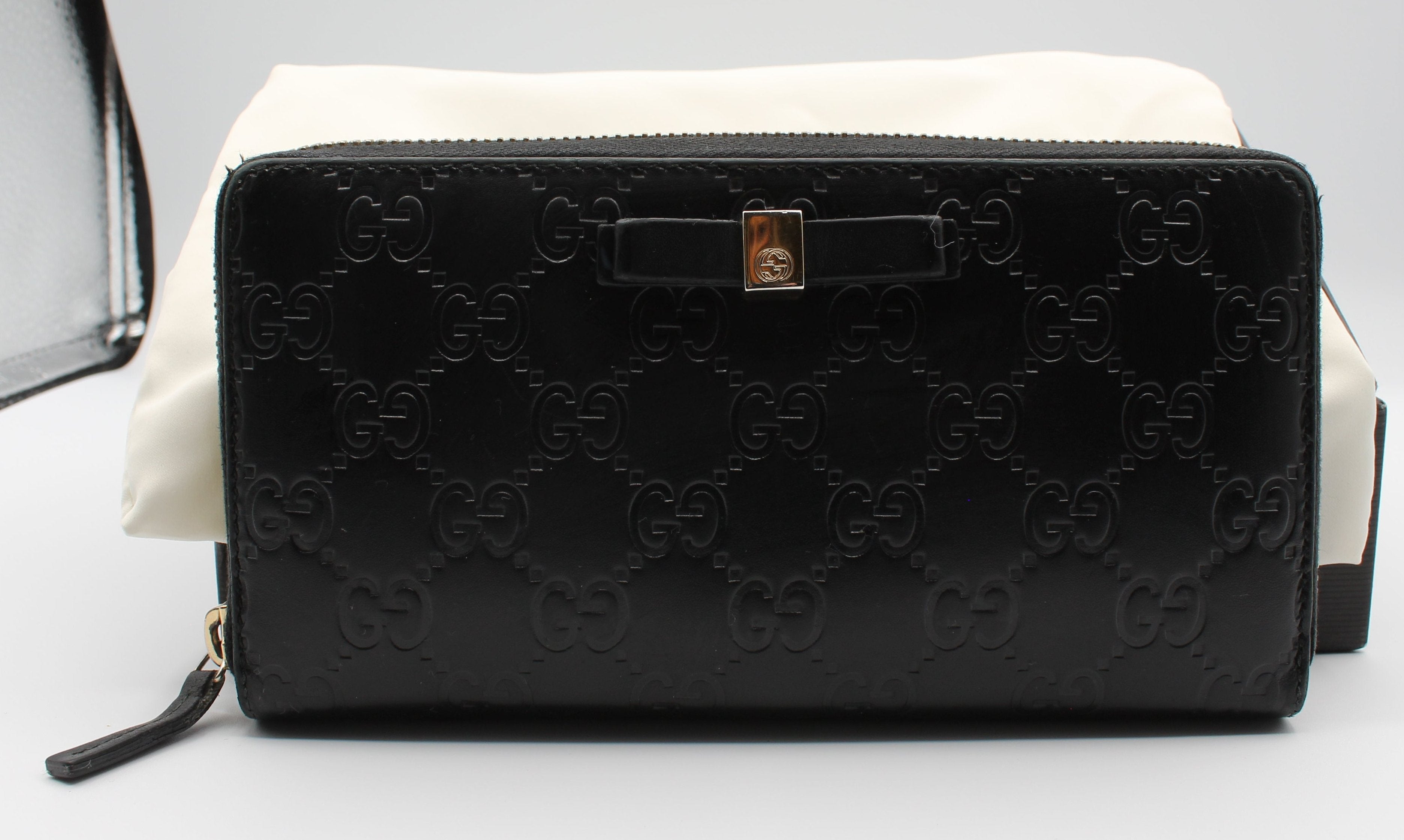 Gucci Guccissima Bow Zip-Around Continental Wallet — Black w/ Box