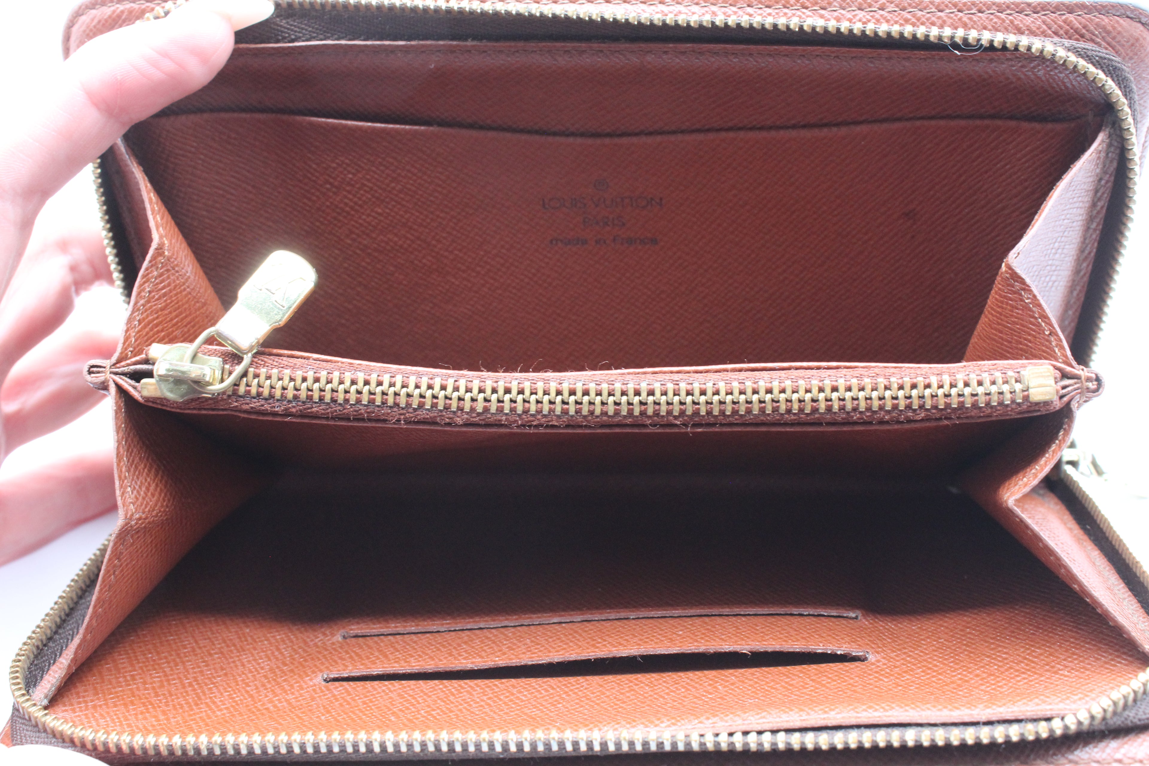 Louis Vuitton Zippy Organizer Wallet Monogram Canvas