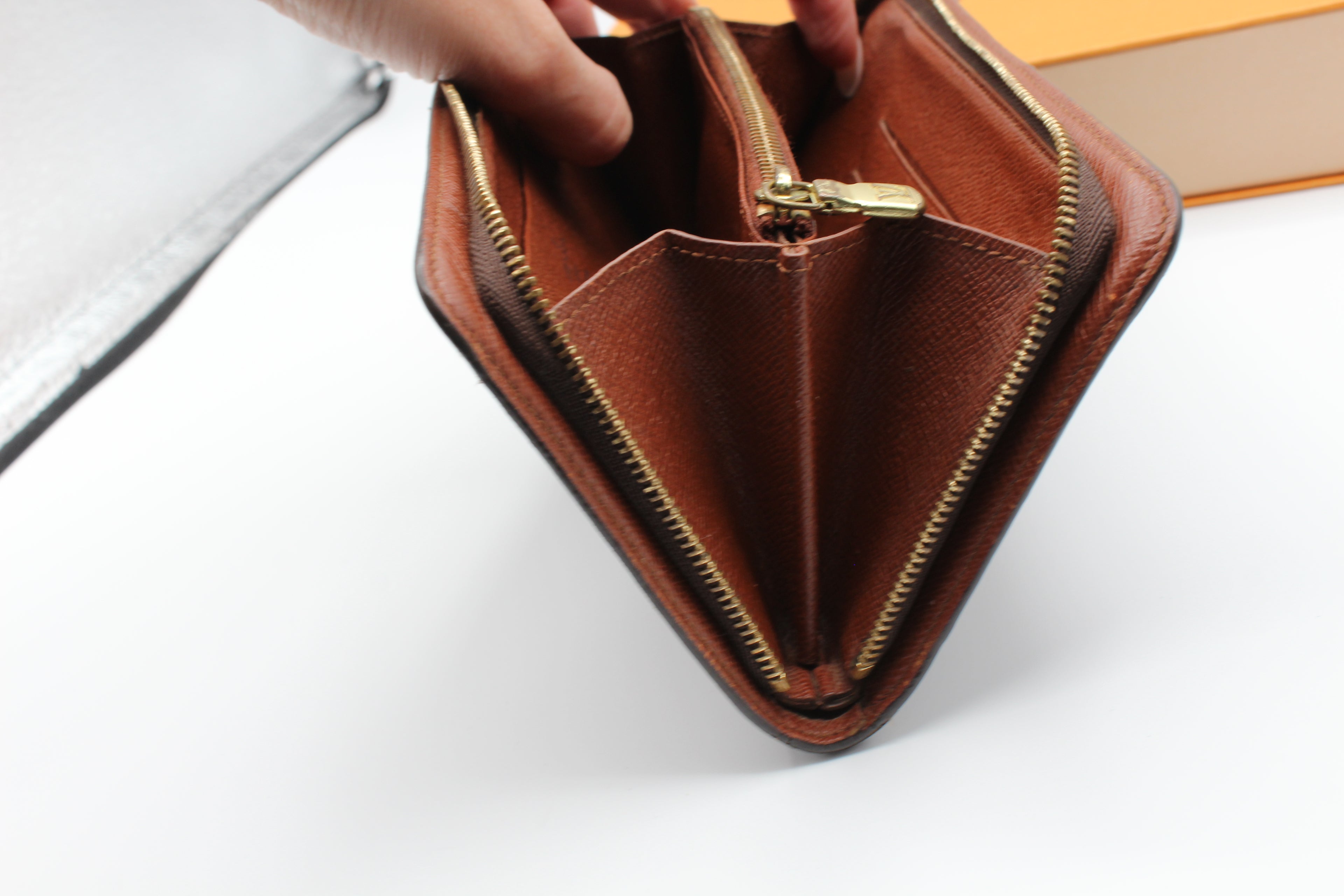 Louis Vuitton Zippy Organizer Wallet Monogram Canvas